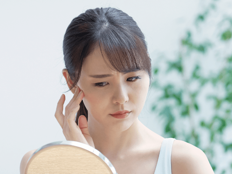 女性の写真